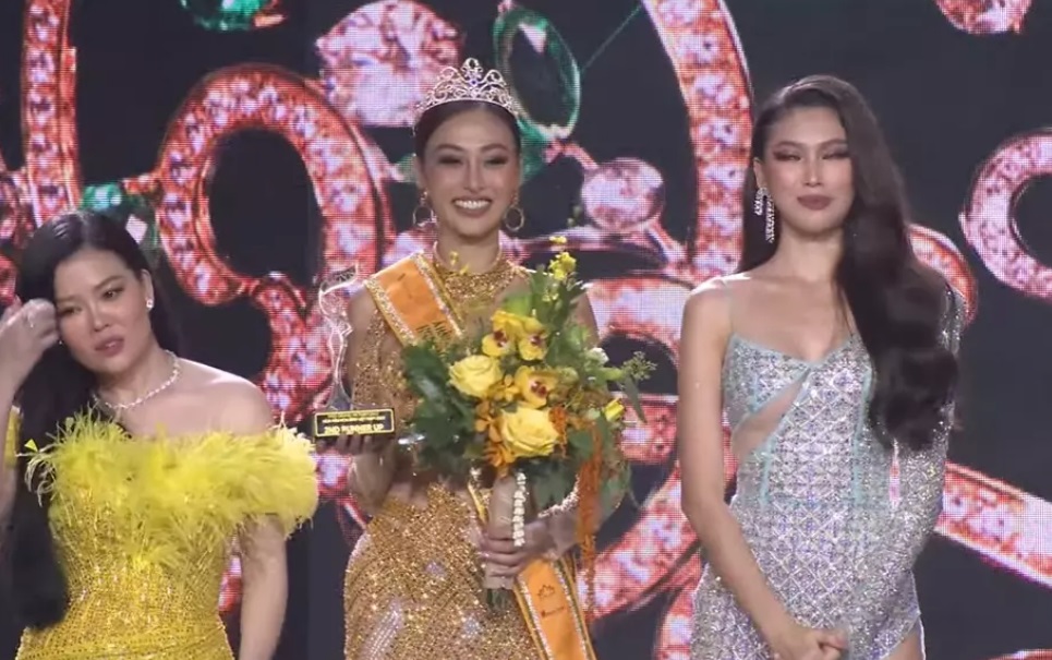 Đoàn Thiên Ân - cô gái đến từ Long An chính thức đăng quang Hoa hậu Hòa bình Việt Nam 2022-4