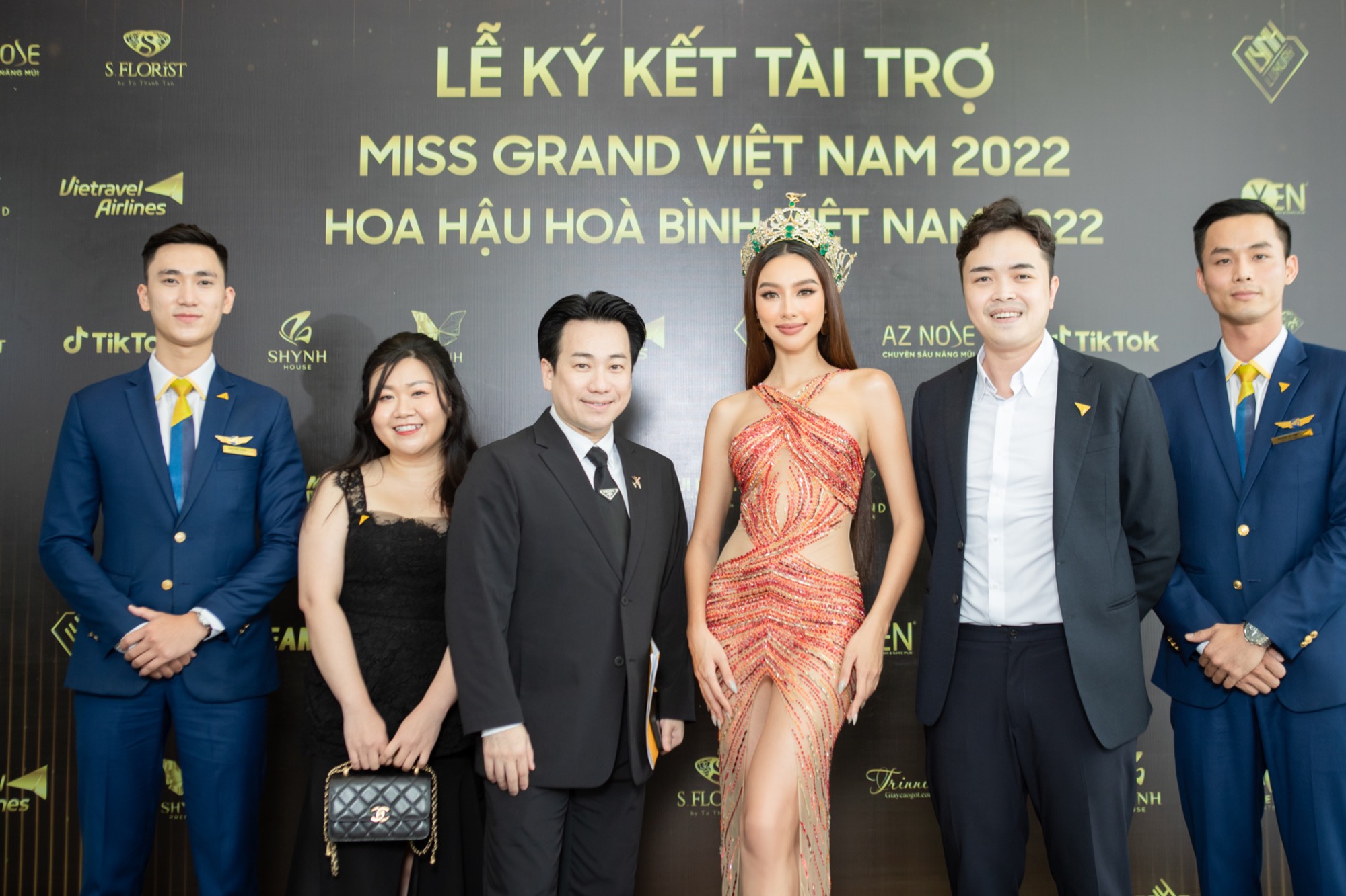 Vietravel Airlines - Đơn vị vận chuyển hàng không chính thức Miss Grand Vietnam 2022-3