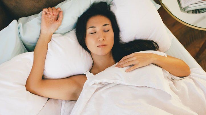 5 việc tuyệt đối KHÔNG được làm khi vừa ngủ dậy buổi sáng-1