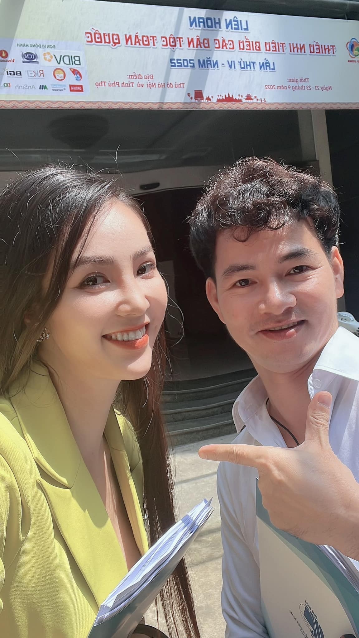 Sao Việt: Ảnh hậu trường hài hước của Hồng Diễm trong phim mới-3