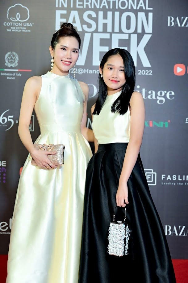 Con gái 11 tuổi xinh đẹp, cao 1m60 của diễn viên Minh Tiệp-2