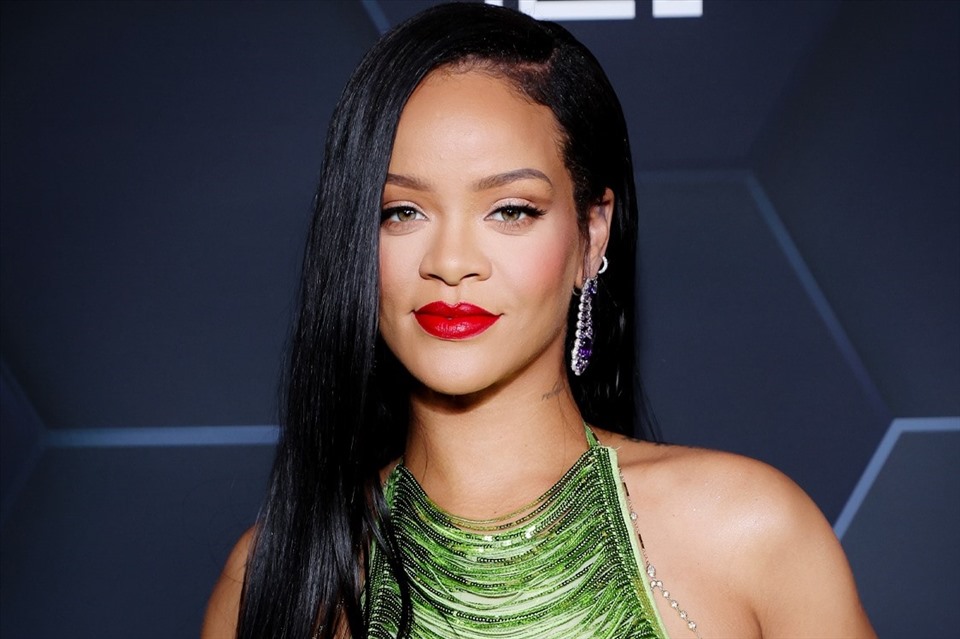 Thông tin Rihanna trở lại sân khấu âm nhạc gây bão-1