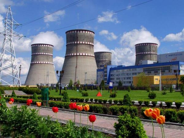Tình báo Nga tố Ukraine cất giữ vũ khí trong nhà máy điện hạt nhân-1