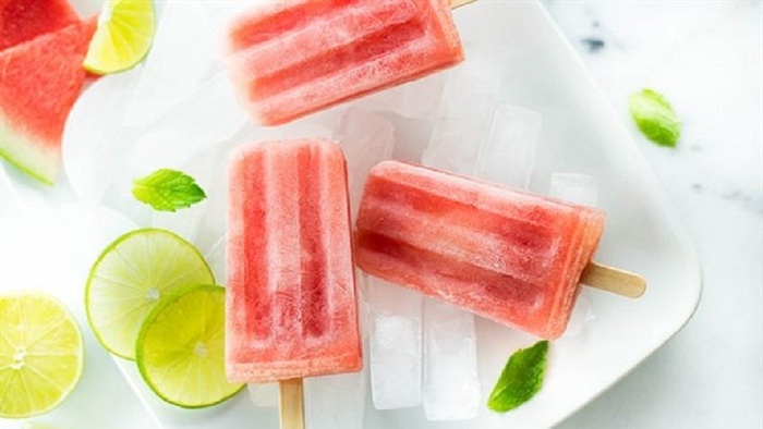 Giải nhiệt ngày hè cực đã với 3 cách làm kem dưa hấu mát lạnh ngon ngọt, dễ làm-3