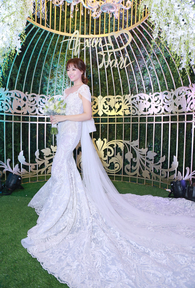 Thời gian chuẩn bị váy cưới của dàn mỹ nhân Việt-12