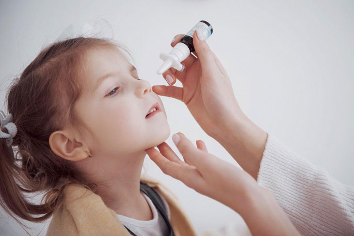 Viêm mũi xoang ở trẻ cần điều trị như thế nào?-3