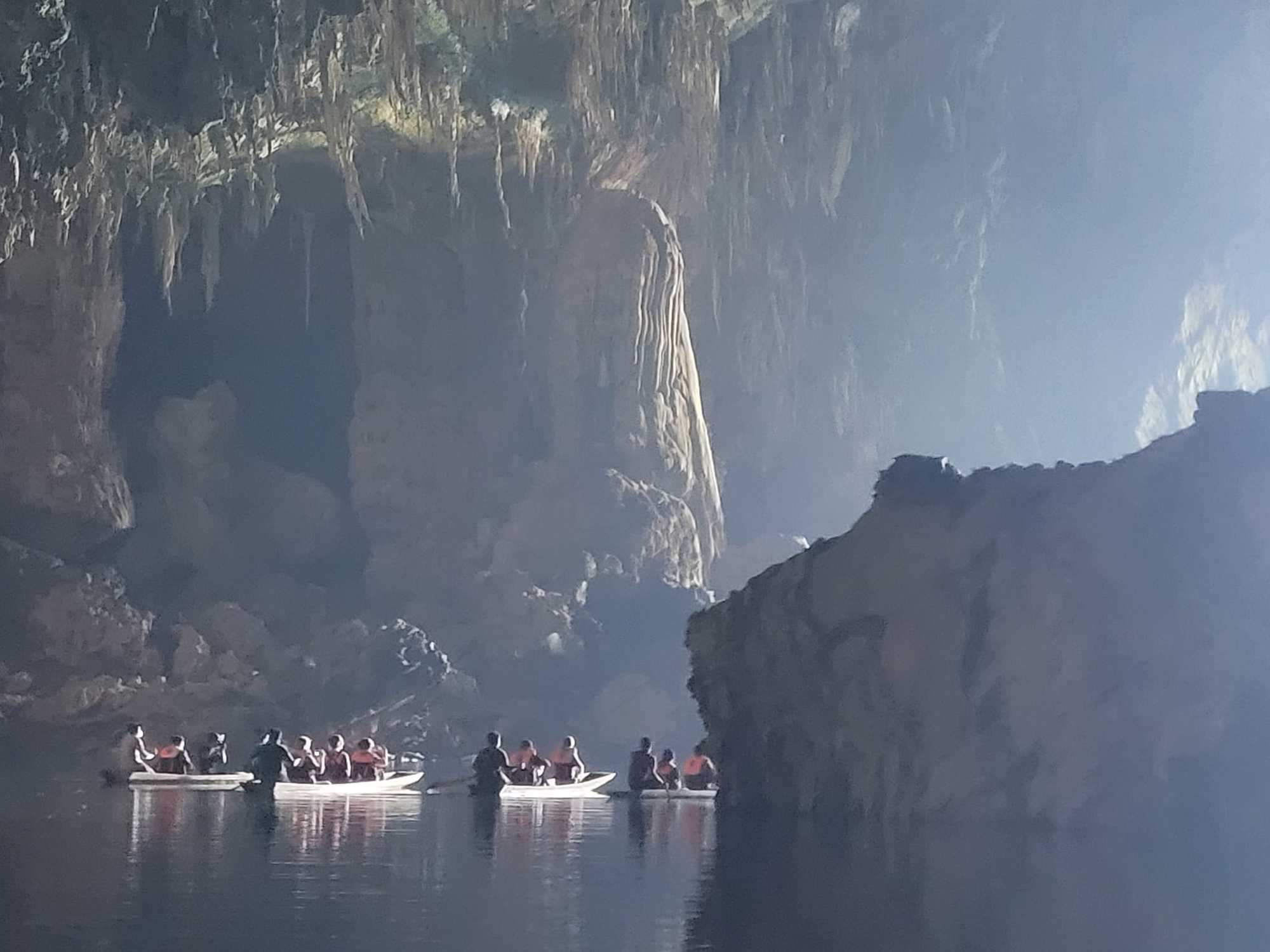 Thúc đẩy hợp tác phát triển du lịch hang động Việt - Lào-3