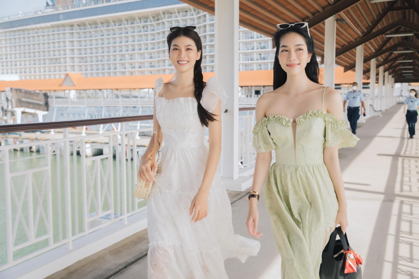Kỳ Duyên thả dáng nóng bỏng với váy cut-out, Khánh Vân mặc váy dạ hội sexy cách điệu từ áo tắm-8