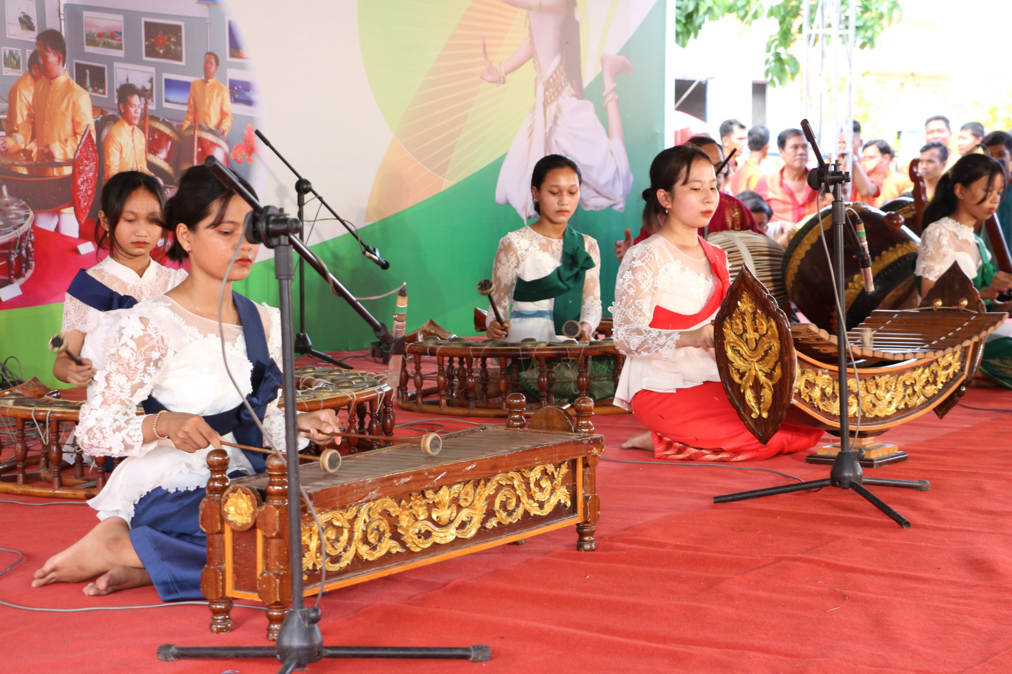 Bạc Liêu: Liên hoan nhạc ngũ âm và múa dân gian Khmer-2
