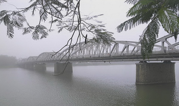 Dự báo thời tiết ngày mai 4/12/2022: từ Thừa Thiên Huế đến Khánh Hòa đề phòng ngập úng-1