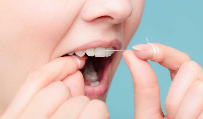 Chuyên gia sức khỏe cảnh báo: Vệ sinh răng miệng kém có thể làm tăng nguy cơ ung thư gan lên đến 75%-2
