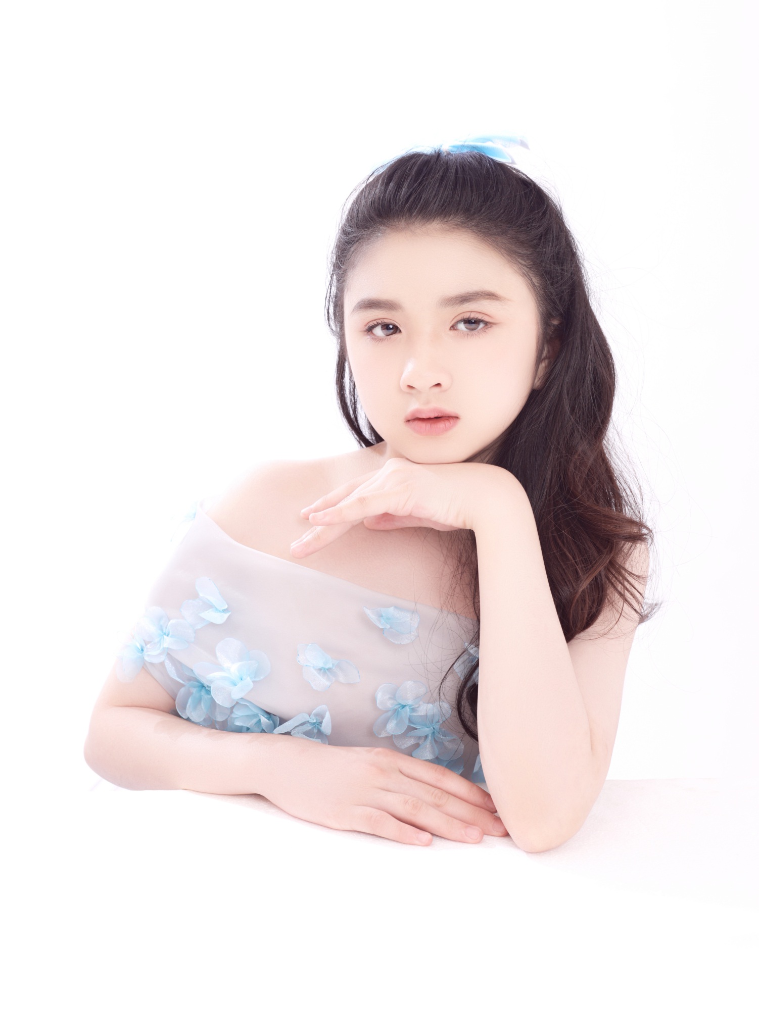 Người mẫu nhí được ví "bản sao" của Hoa hậu Hương Giang-6