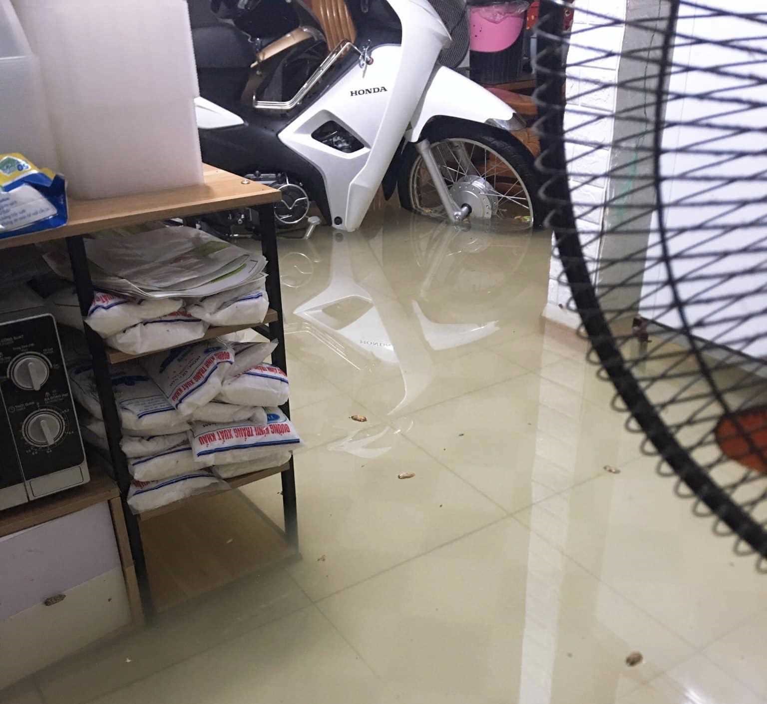 Quảng Ninh: Nhiều địa phương ngập úng cục bộ sau mưa lớn-7