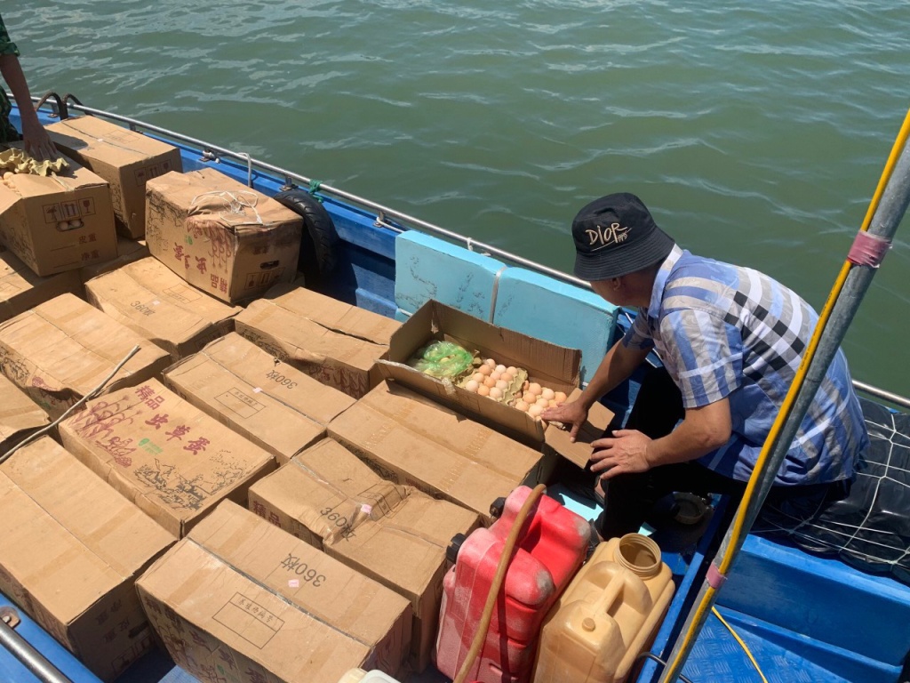 Buôn lậu 'nóng' ở đường biển Quảng Ninh-2