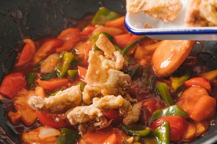 Cách làm gà sốt chua ngọt kiểu Quảng Đông, ăn là nghiền-2