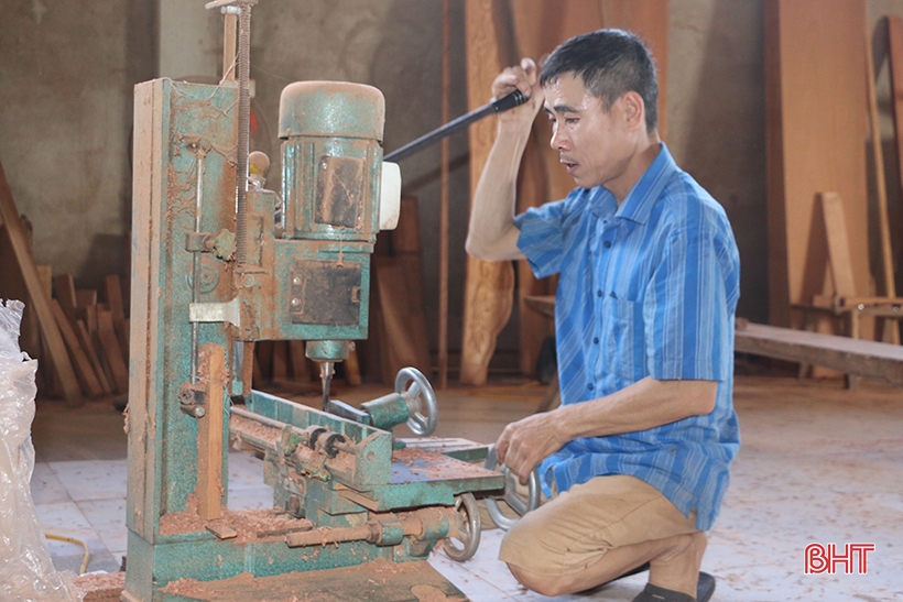 Làng mộc nổi tiếng ở Hà Tĩnh vào mùa sản xuất sôi động nhất năm-3