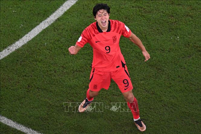 Tiền đạo Cho Gue-sung - Điểm sáng của đội tuyển Hàn Quốc-1