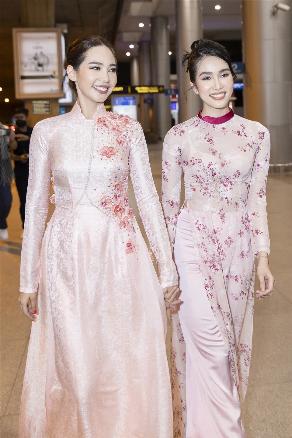 Ngô Nhật Huy: NTK áo dài của các hoa hậu quốc tế khi đến Việt Nam-4