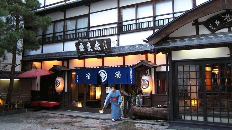 Quên khách sạn đi! Ryokan mới là chân ái khi du khách đến Nhật với một loạt lợi ích 