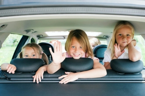 7 lưu ý khi cho trẻ đi du lịch đường dài bằng ô tô-2