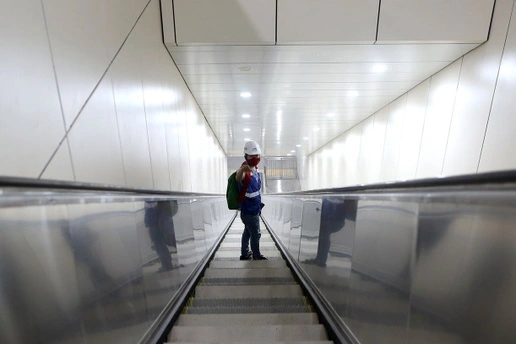 Nhà ga metro số 1 ưu tiên cầu thang bộ cho hành khách-cover-img