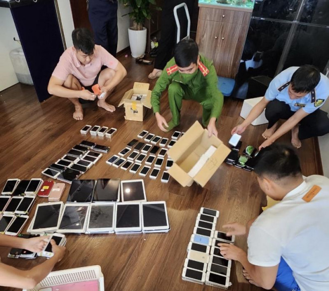 Ém hàng trăm iPhone nhập lậu trong căn hộ chung cư cao cấp-1