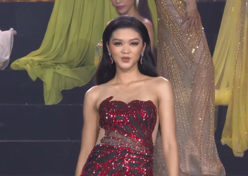 Đoàn Thiên Ân đăng quang Hoa hậu Hòa bình Việt Nam 2022-19