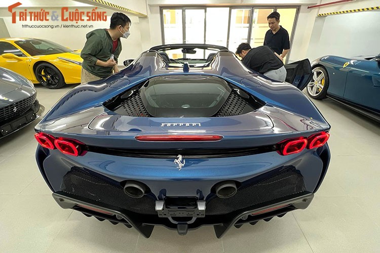 Siêu ngựa Ferrari SF90 Spider hơn 38 tỷ "về chuồng" nhà Cường Đô la-4