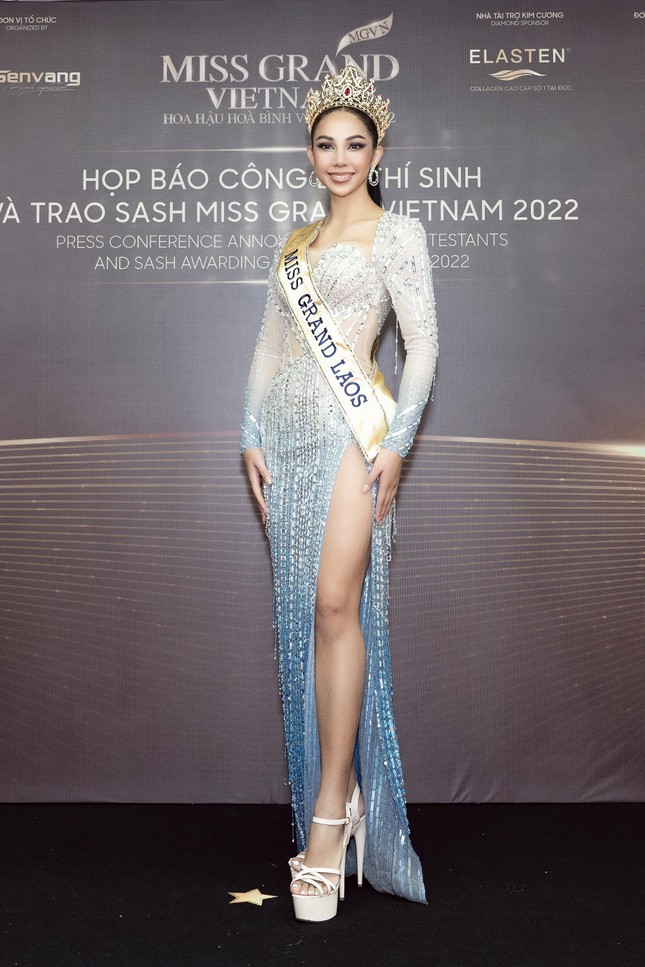 4 nàng hậu quốc tế xinh đẹp trổ tài hô tên, catwalk tại họp báo Miss Grand Vietnam 2022-3