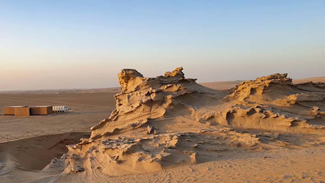 Choáng ngợp với cồn cát “đóng băng” giữa sa mạc-2