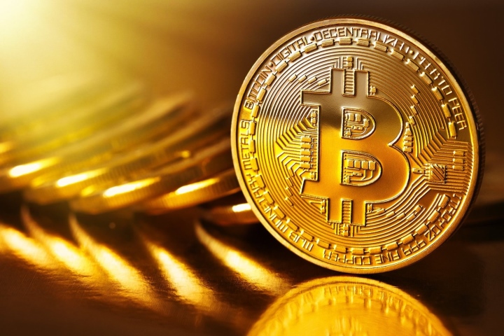 Giá Bitcoin hôm nay 3/10: Bitcoin tiếp đà giảm-1