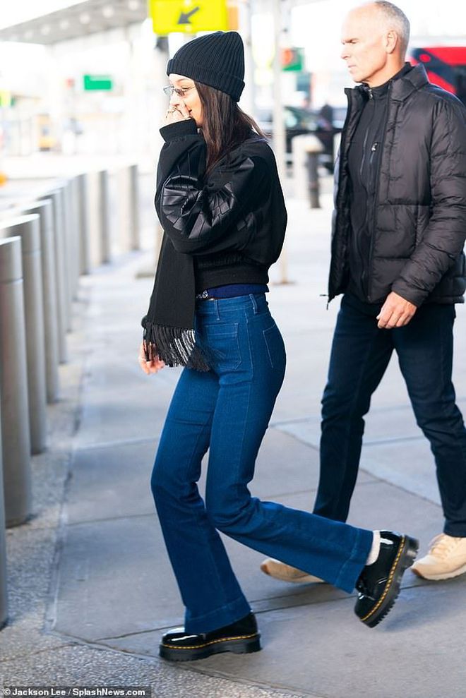 Muôn kiểu quần jeans được các siêu mẫu quốc tế sắm về tủ đồ-8
