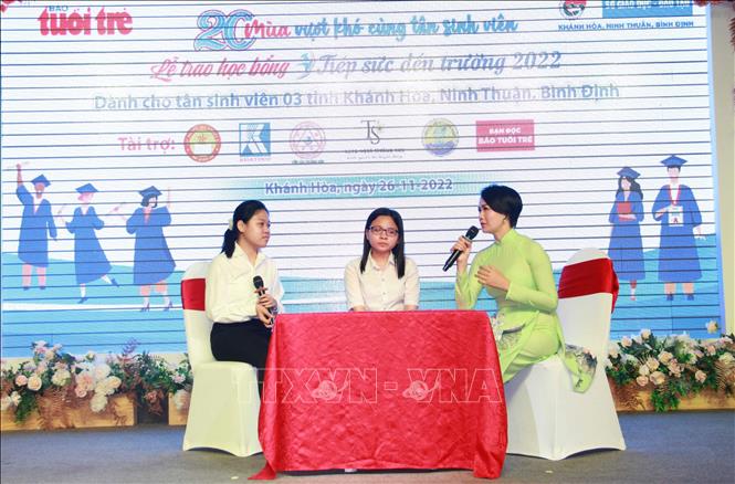 Tiếp sức đến trường cho sinh viên nghèo 3 tỉnh Nam Trung Bộ-3