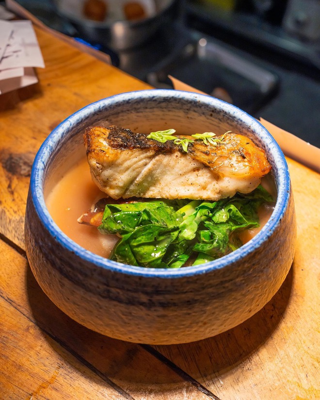 Từ đường phố cho đến nhà hàng, 5 quán ăn cực ngon này của Singapore khiến du khách nào cũng trầm trồ-16
