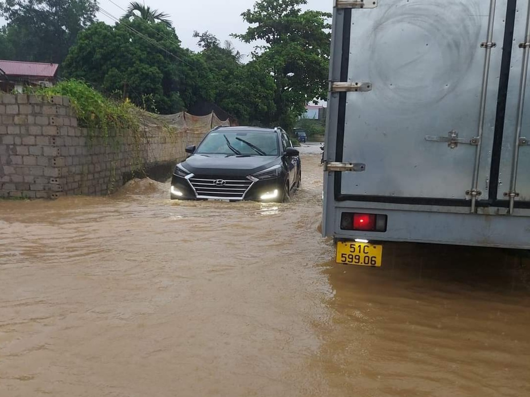 Thanh Hóa: Nhiều điạ phương bị ngập, nhiều tuyến đường bị chia cắt do mưa lớn-6