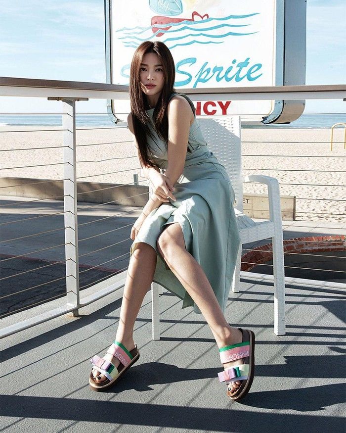 6 kiểu tóc chân ái của Song Hye Kyo, ép thẳng đơn giản hay cắt ngắn cũng toát lên vẻ sang chảnh-2