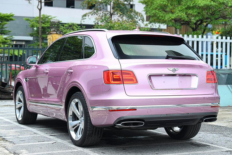 Bentley Bentayga Pink độc nhất Việt Nam sau 3 năm, lỗ 17 tỷ đồng?-11