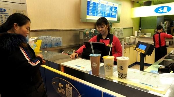 “Bảng xếp hạng trà sữa” Đông Nam Á: Người Việt Nam chi bao nhiêu tiền cho trà sữa mỗi năm?-2
