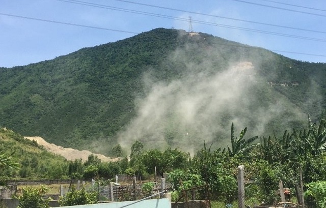Quảng Bình: Người dân bất an vì doanh nghiệp nổ mìn khai thác đá-2