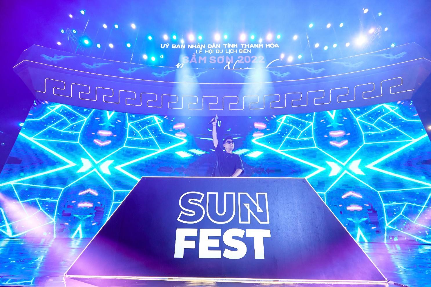 Khép lại chuỗi sự kiện nghệ thuật Sun Fest “đánh thức” du lịch xứ Thanh suốt mùa hè 2022-1
