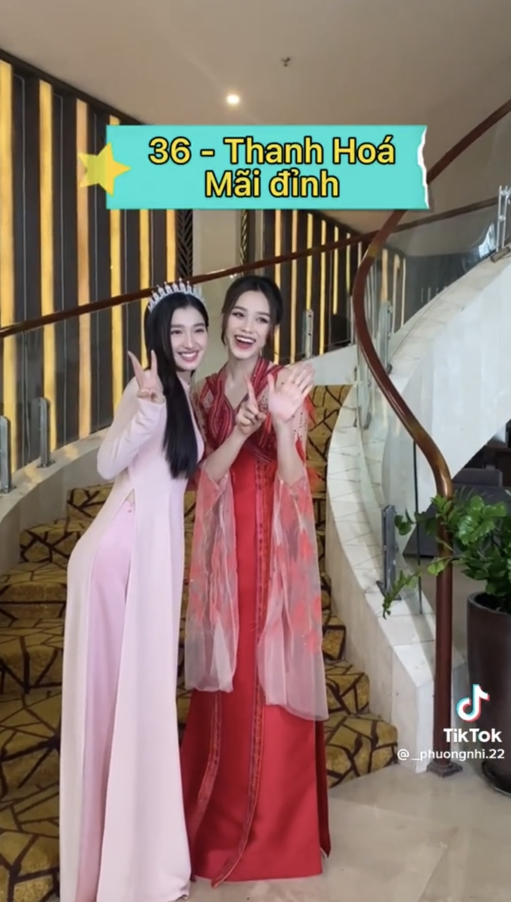 Hai nàng hậu xứ Thanh Đỗ Thị Hà - Phương Nhi đọ sắc chung khung hình-3