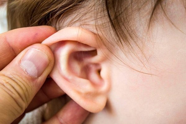 Những sai lầm cần tránh trong cách vệ sinh tai cho trẻ bị viêm tai giữa-1