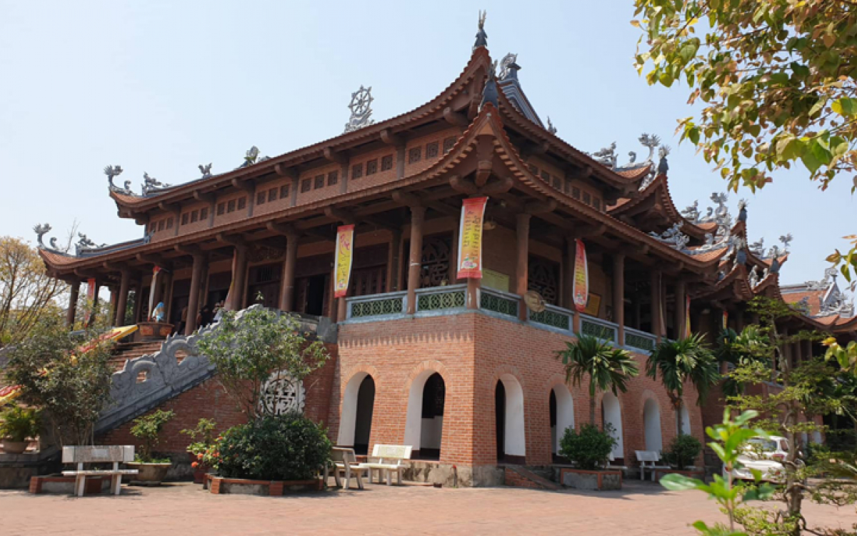 Du xuân 2023, ghé thăm những ngôi chùa nổi tiếng ở Hà Nam-8