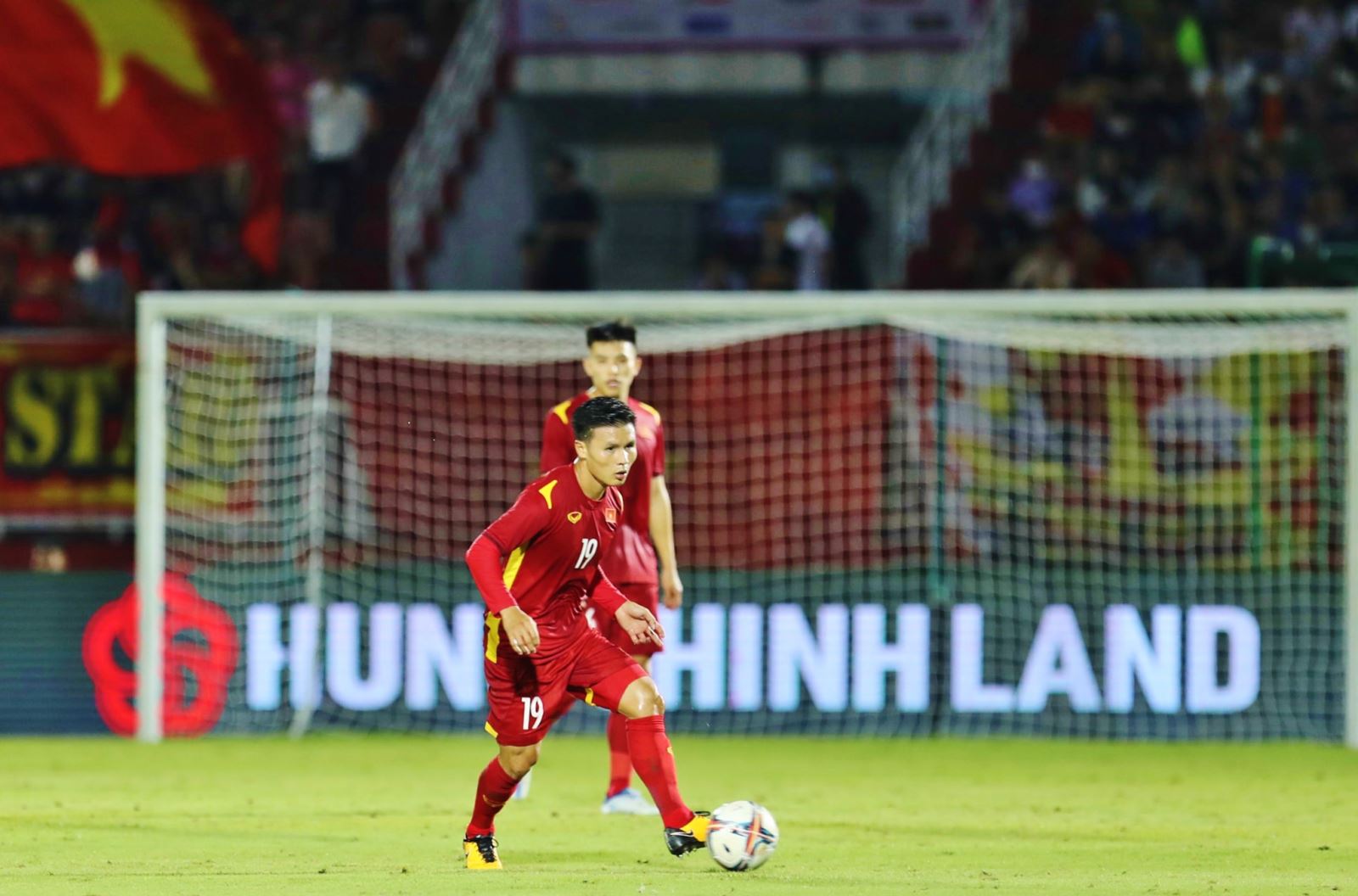Cập nhật mới nhất về cơ hội đá AFF Cup 2022 của Quang Hải-1
