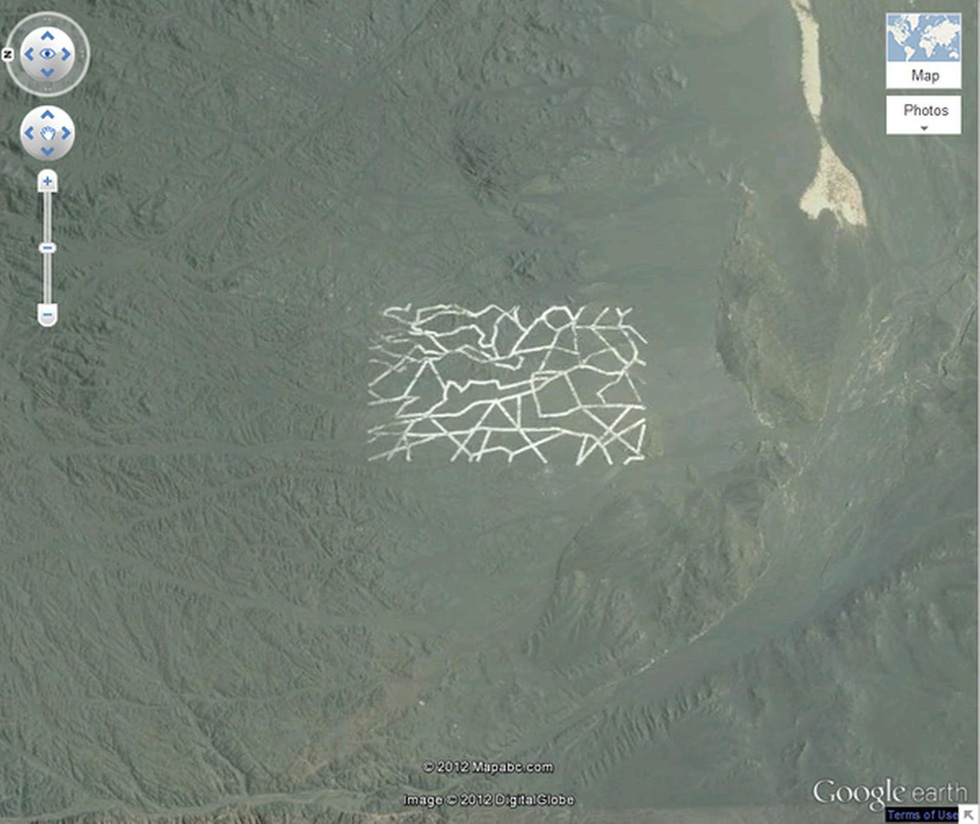Lộ hình ảnh đảm bảo độc lạ Google Earth vô tình chụp được-10
