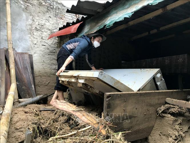 Nỗ lực khắc phục hậu quả lũ quét ở huyện Kỳ Sơn (Nghệ An)-6