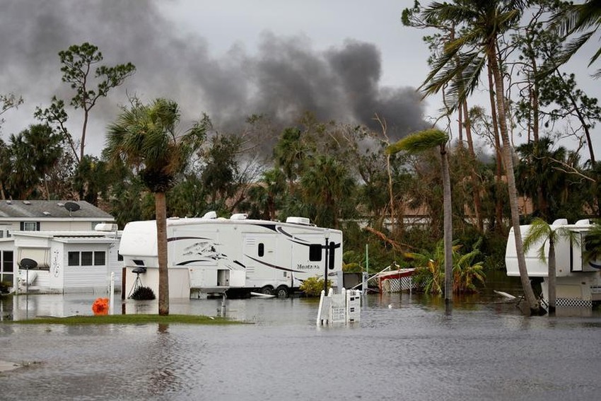 Ảnh: Cảnh tan hoang ở Florida sau cơn bão Ian-3