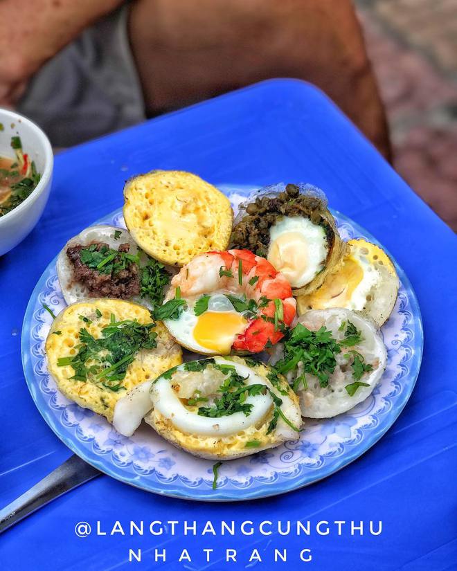 4 quán bánh căn ở Nha Trang cứ ăn là “dính”, người dân địa phương cũng khen tấm tắc-10