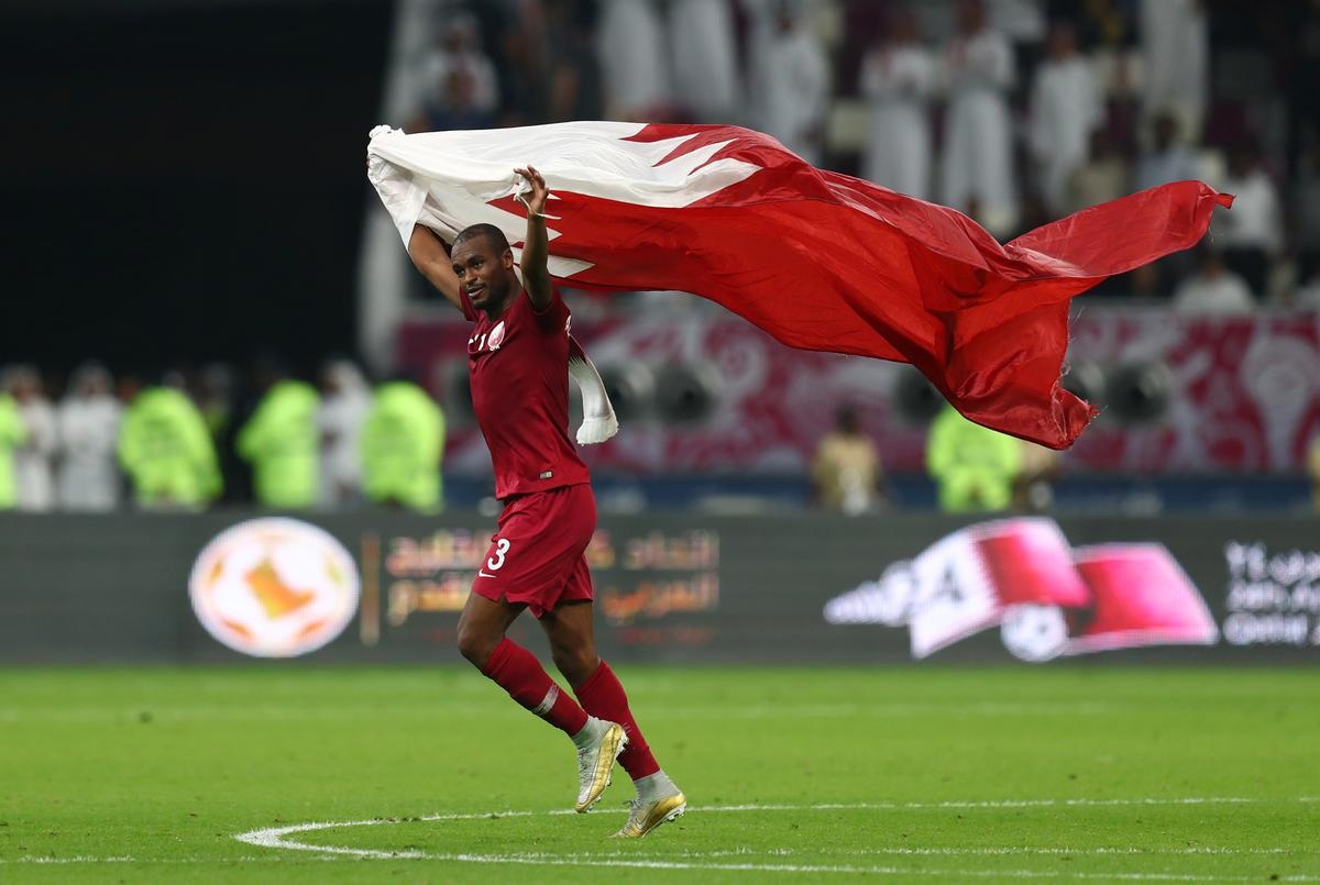 Tuyển thủ Qatar bất ngờ bị phạt 1,3 tỷ đồng và án treo giò vô thời hạn-1
