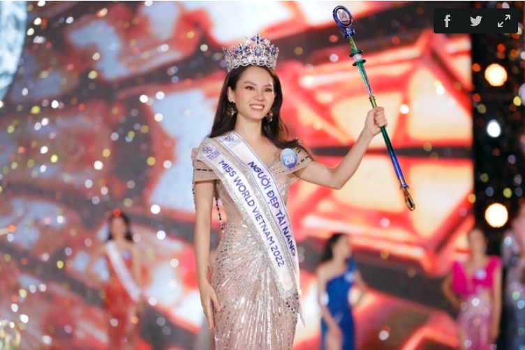 Hoa hậu Mai Phương gây tranh cãi khi bán vương miện-1